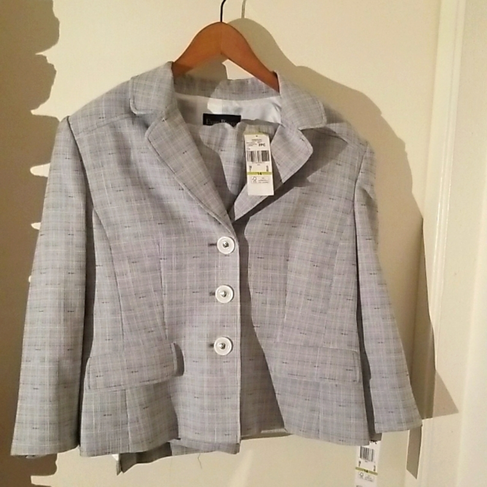 Evan Picone 2 piece womans suit